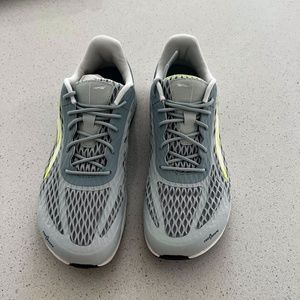 New Altra Viho Women's 9.5
